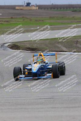 media/Jan-15-2023-CalClub SCCA (Sun) [[40bbac7715]]/Group 2/Race (Off Ramp)/
